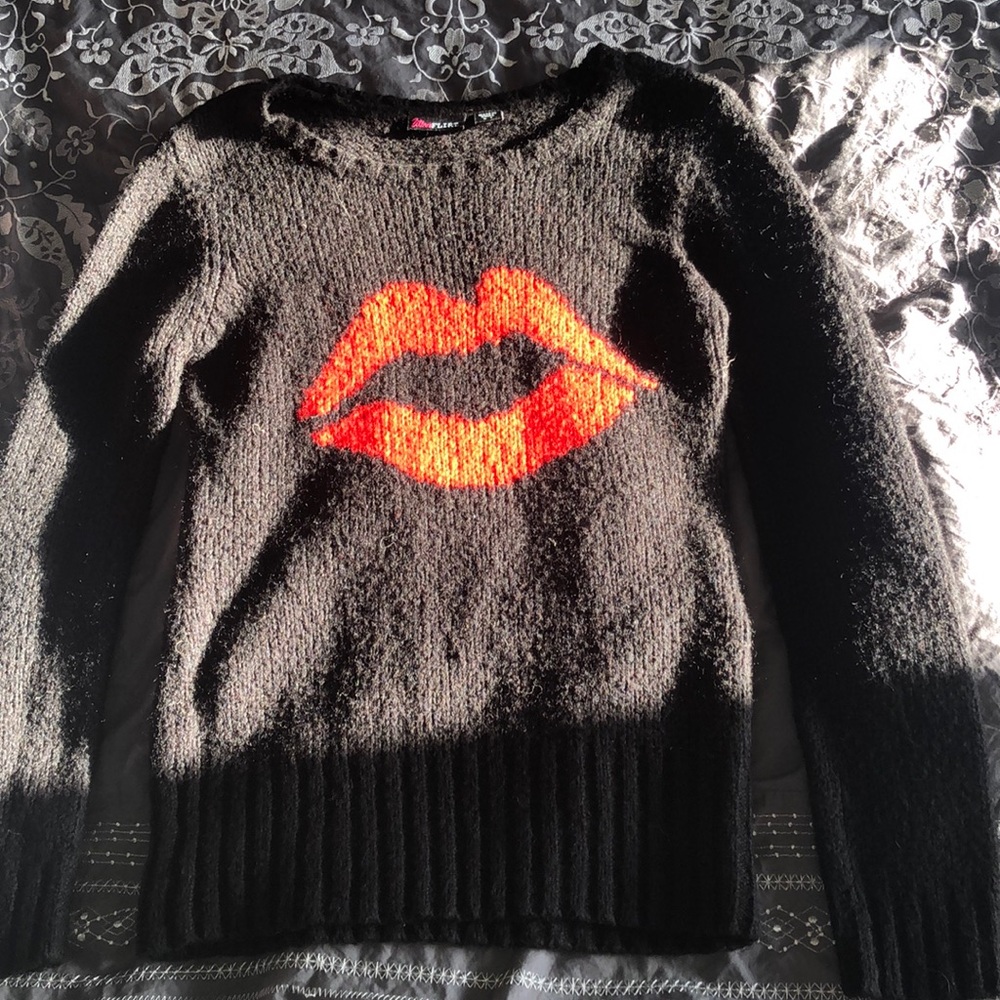 Black large oversized sweater